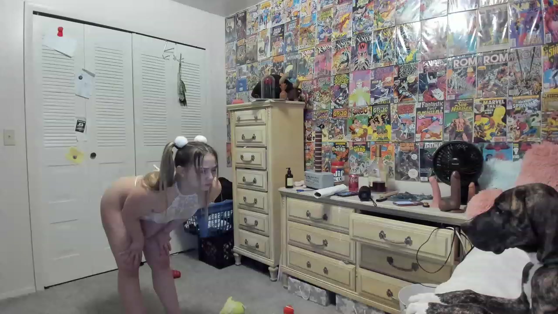 Gallery image thumbnail from Horizon_Blue's myfreecams stream on, 08/13/2023, 03:49 image 9 of 20