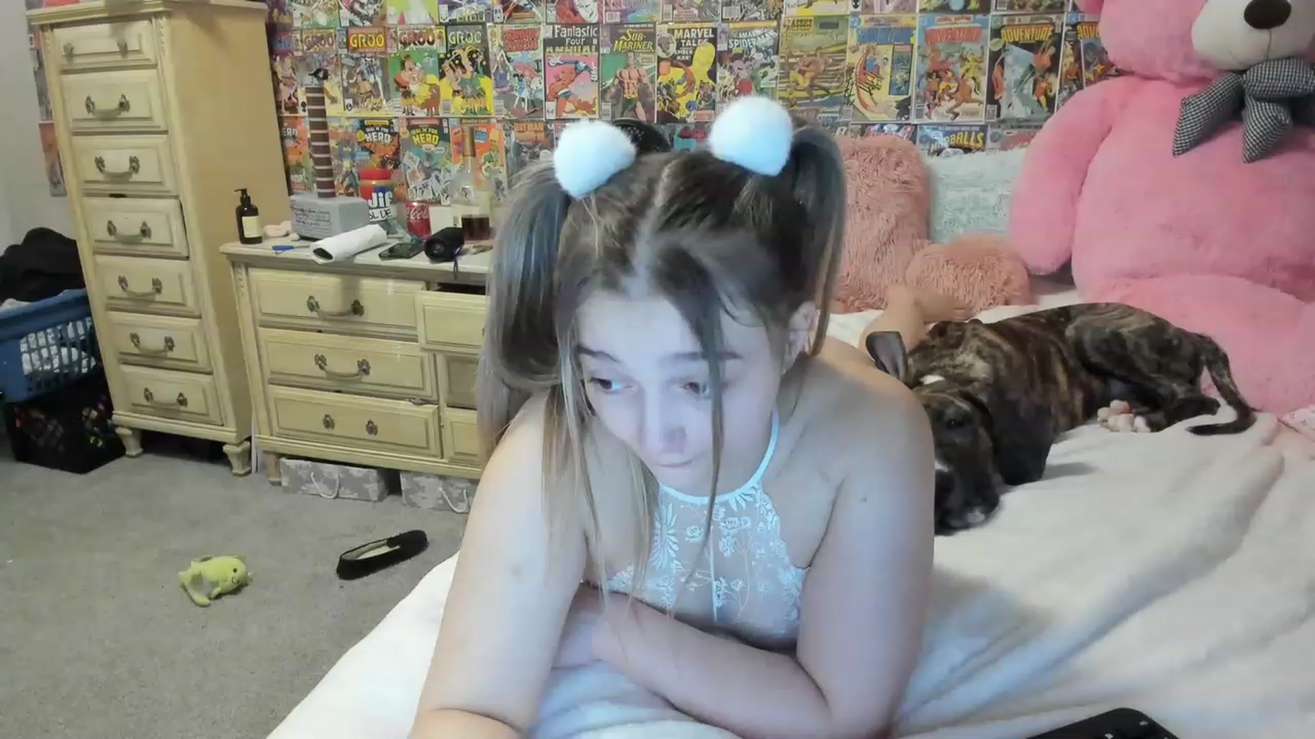 Gallery image thumbnail from Horizon_Blue's myfreecams stream on, 08/13/2023, 03:49 image 13 of 20