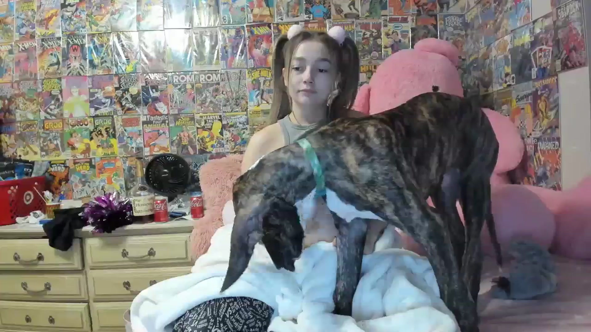 Gallery image thumbnail from Horizon_Blue's myfreecams stream on, 08/20/2023, 21:30 image 10 of 20
