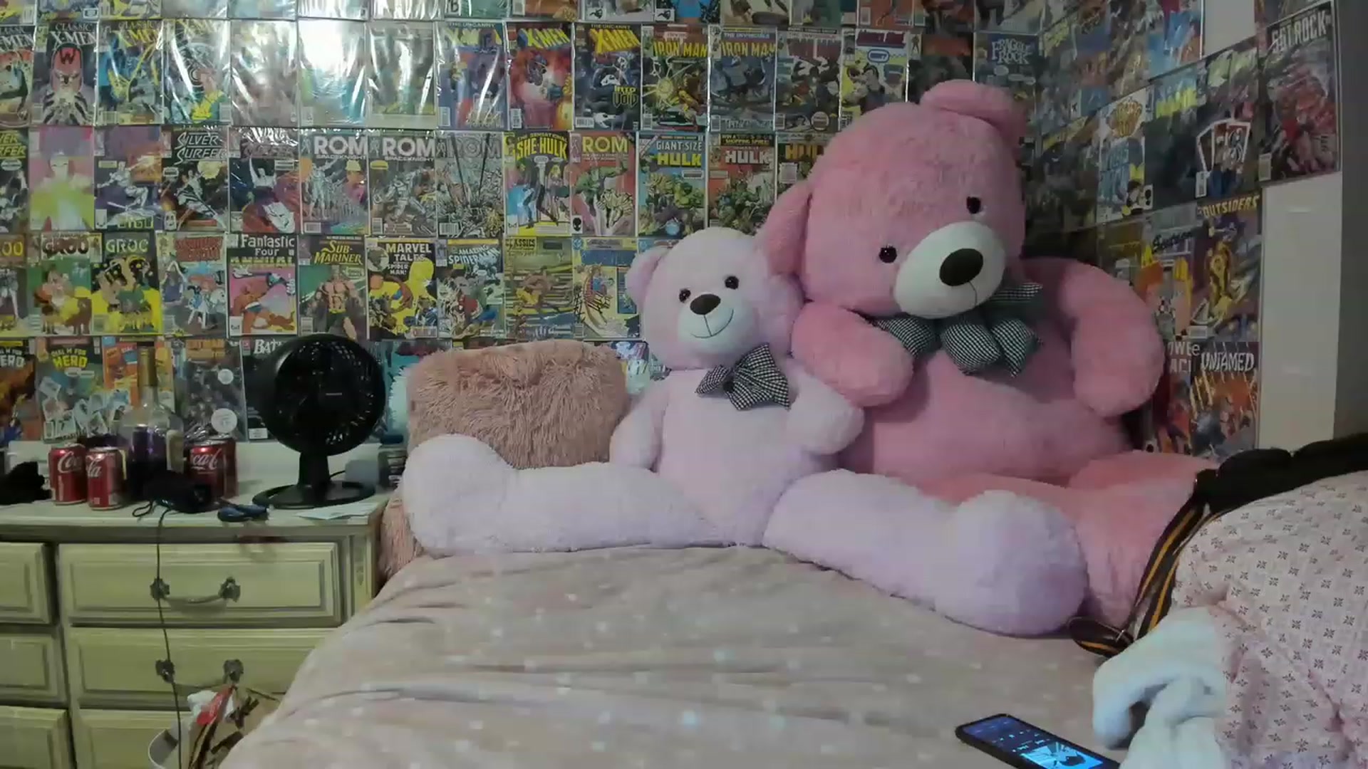 Gallery image thumbnail from Horizon_Blue's myfreecams stream on, 08/21/2023, 06:12 image 6 of 20