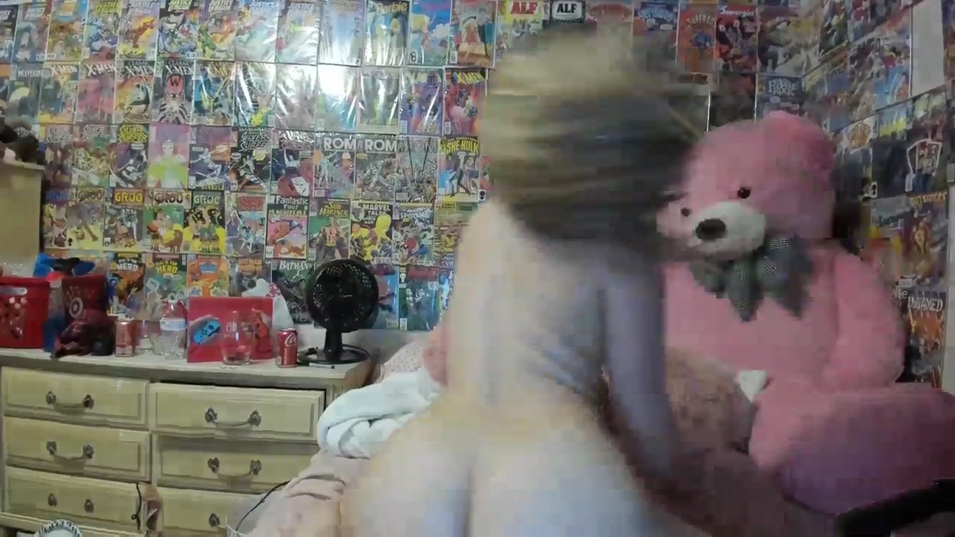 Gallery image thumbnail from Horizon_Blue's myfreecams stream on, 09/01/2023, 04:48 image 6 of 20