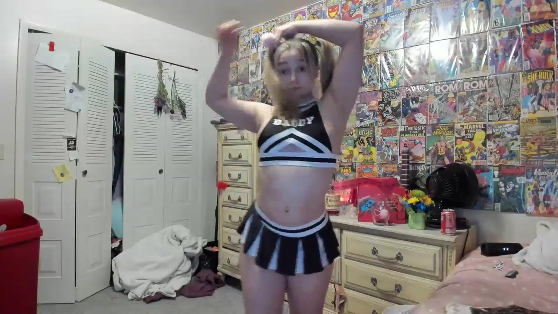 Gallery image thumbnail from Horizon_Blue's myfreecams stream on, 09/03/2023, 03:48 image 3 of 20