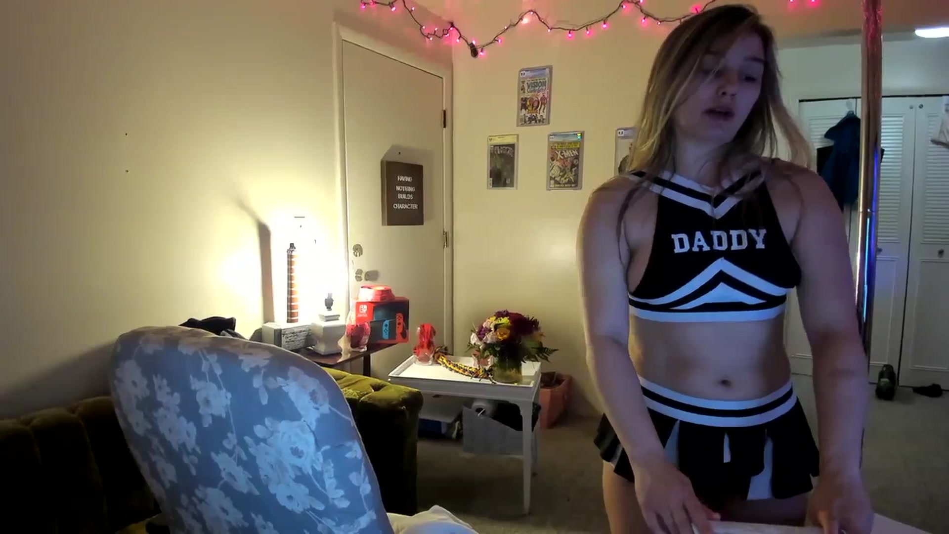 Gallery image thumbnail from Horizon_Blue's myfreecams stream on, 09/15/2023, 08:35 image 18 of 20