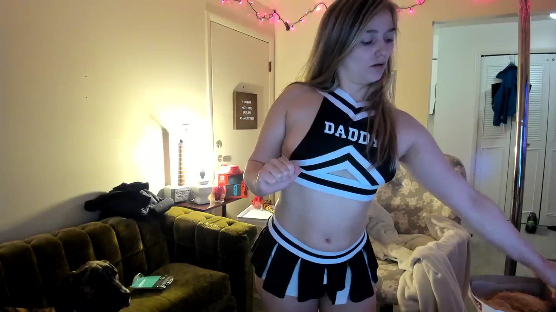 Gallery image thumbnail from Horizon_Blue's myfreecams stream on, 09/15/2023, 08:35 image 10 of 20