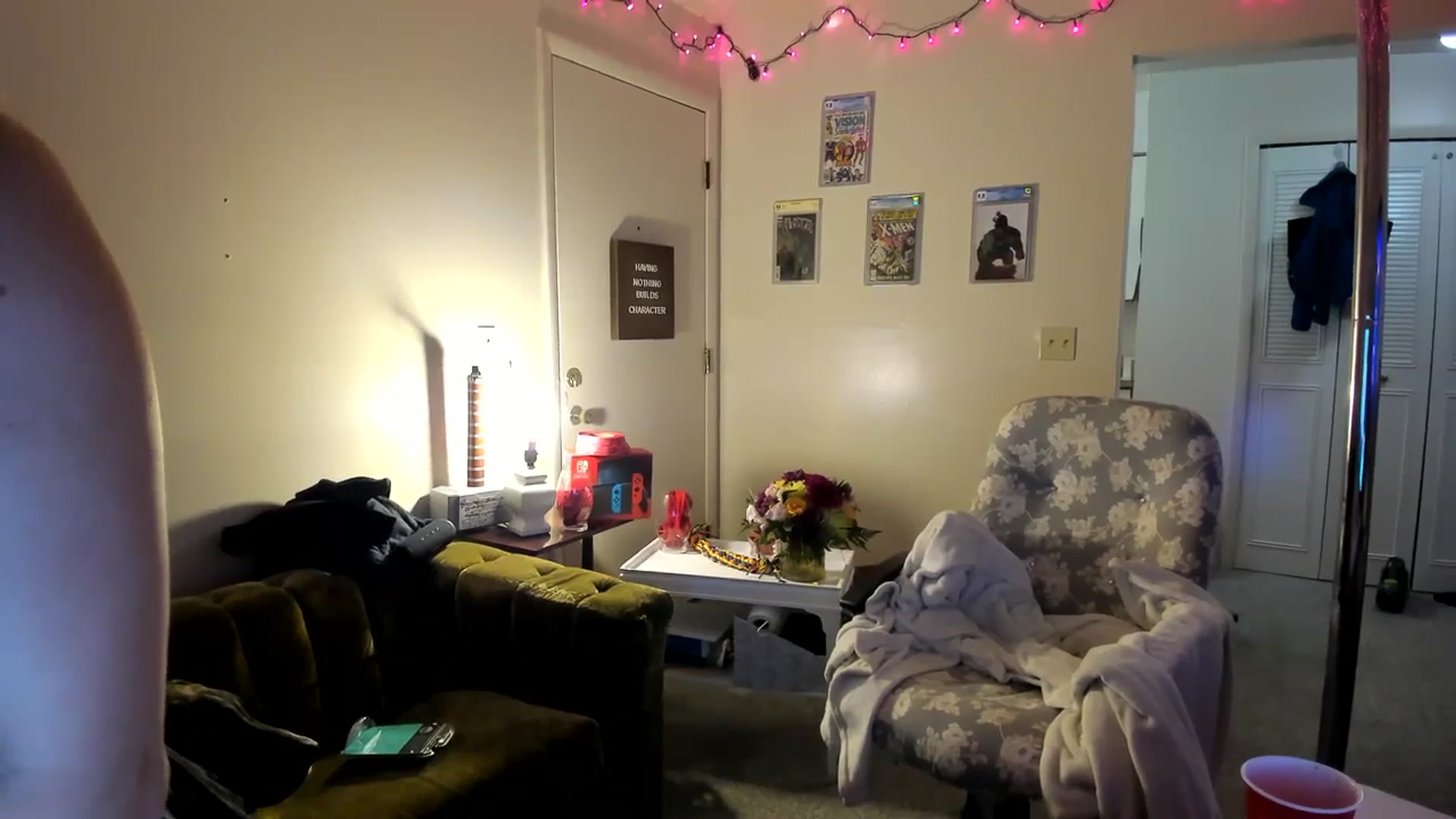 Gallery image thumbnail from Horizon_Blue's myfreecams stream on, 09/15/2023, 08:35 image 8 of 20
