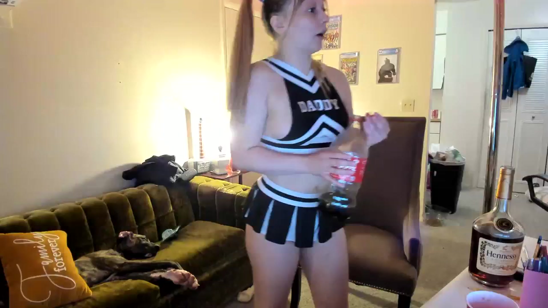 Gallery image thumbnail from Horizon_Blue's myfreecams stream on, 09/15/2023, 10:43 image 1 of 20