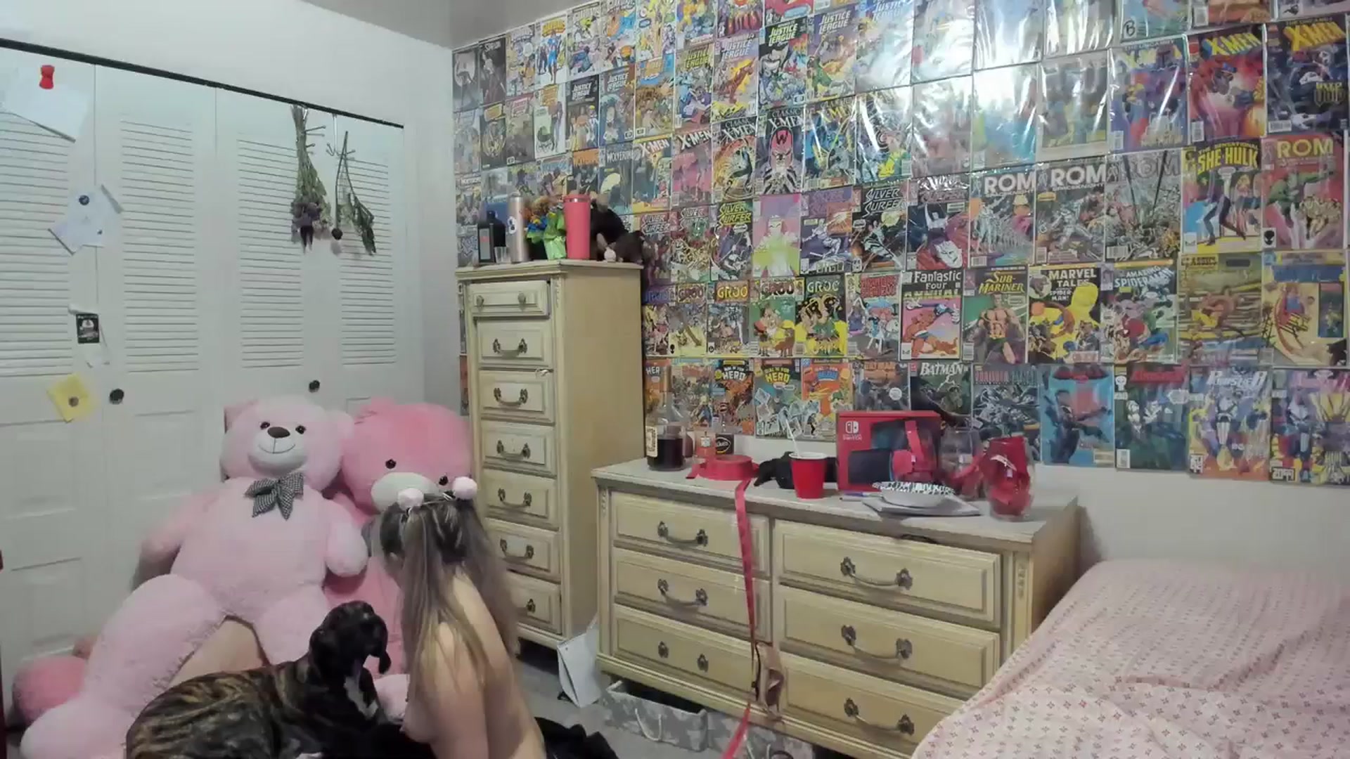 Gallery image thumbnail from Horizon_Blue's myfreecams stream on, 09/18/2023, 10:34 image 11 of 20