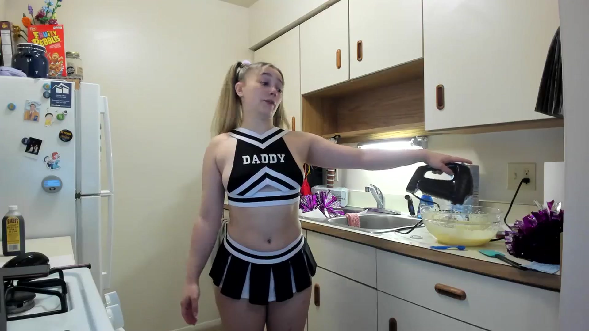 Gallery image thumbnail from Horizon_Blue's myfreecams stream on, 09/20/2023, 07:50 image 13 of 20