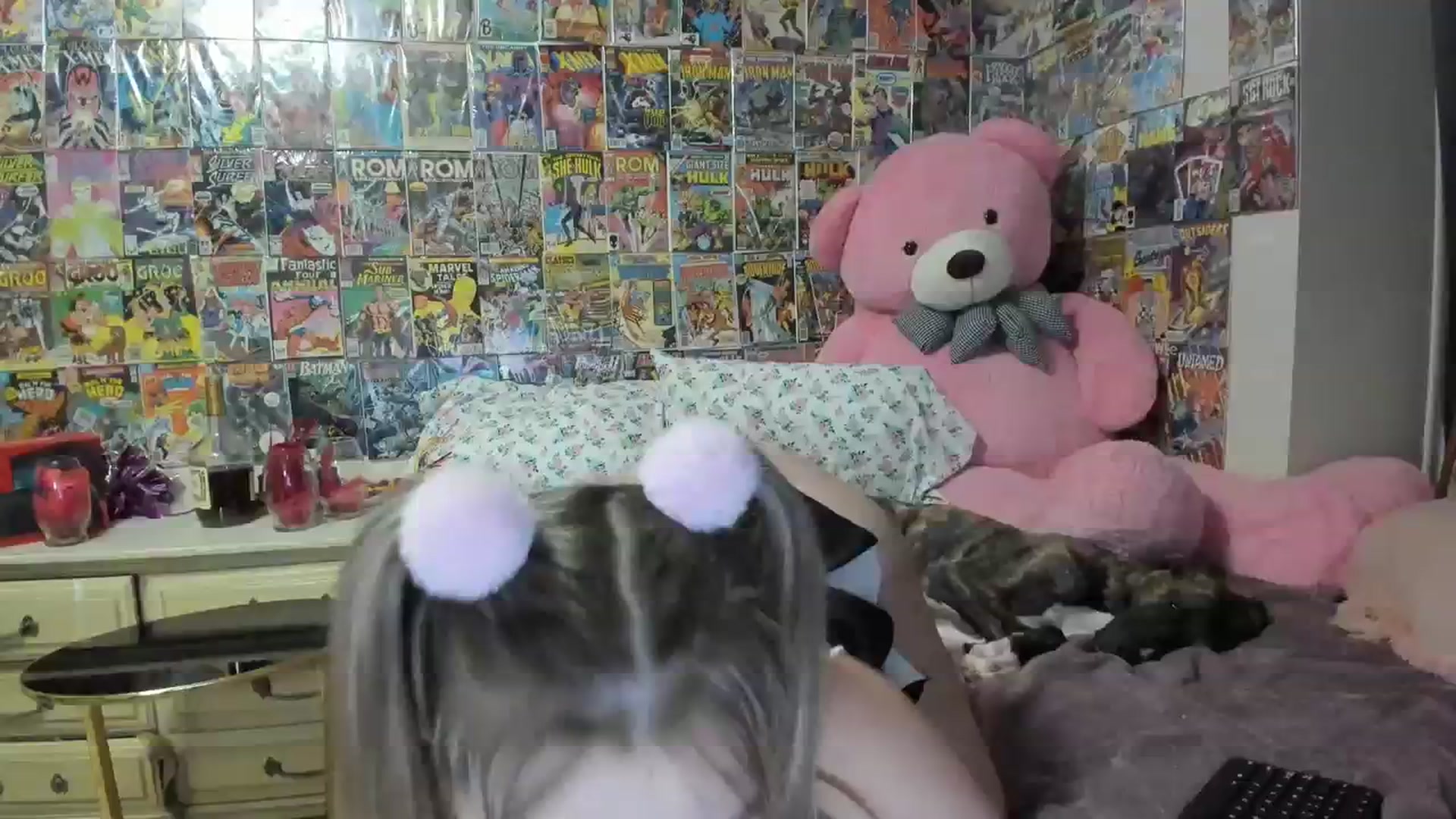 Gallery image thumbnail from Horizon_Blue's myfreecams stream on, 09/24/2023, 06:10 image 6 of 20