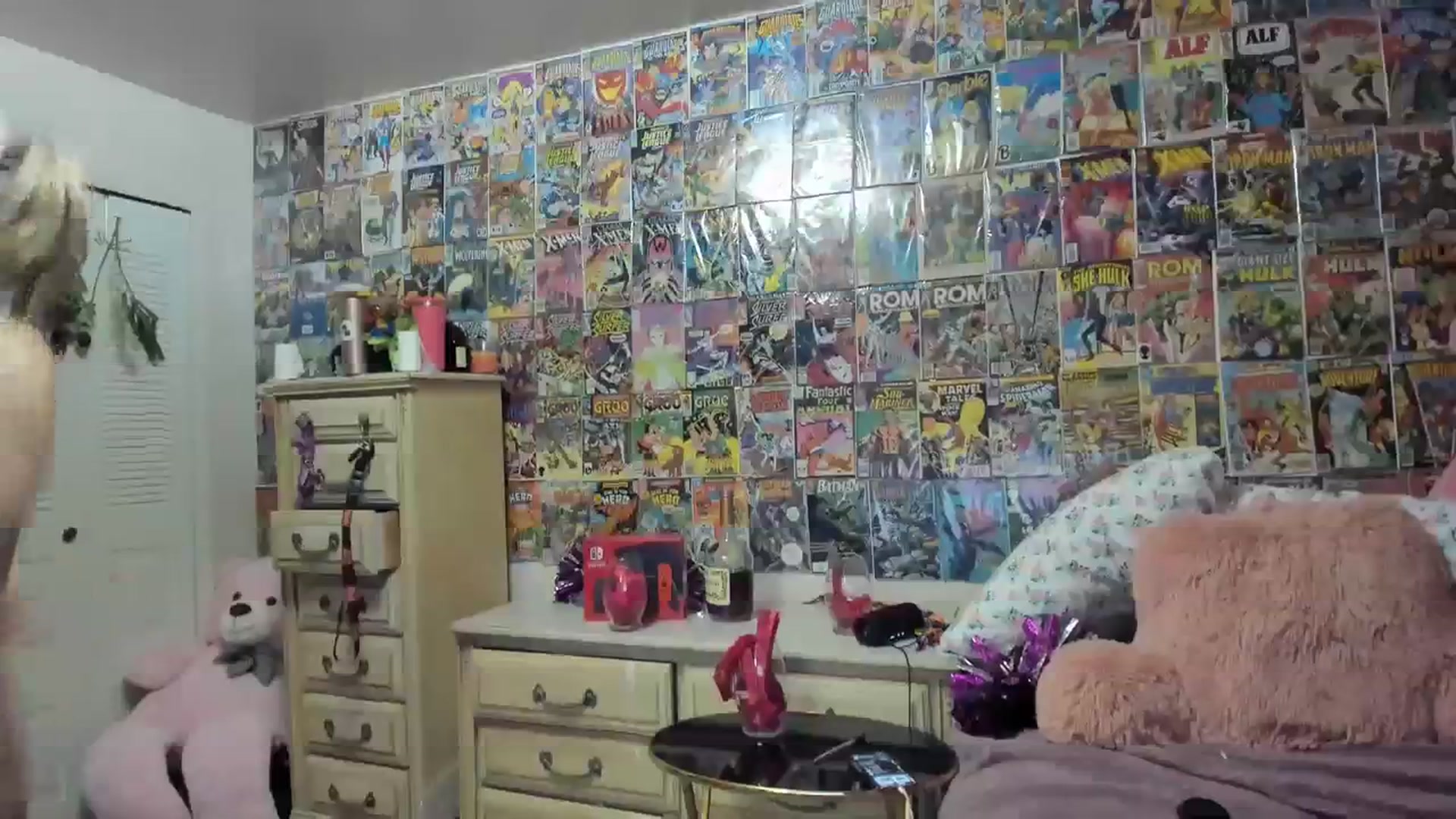 Gallery image thumbnail from Horizon_Blue's myfreecams stream on, 09/24/2023, 08:42 image 10 of 20
