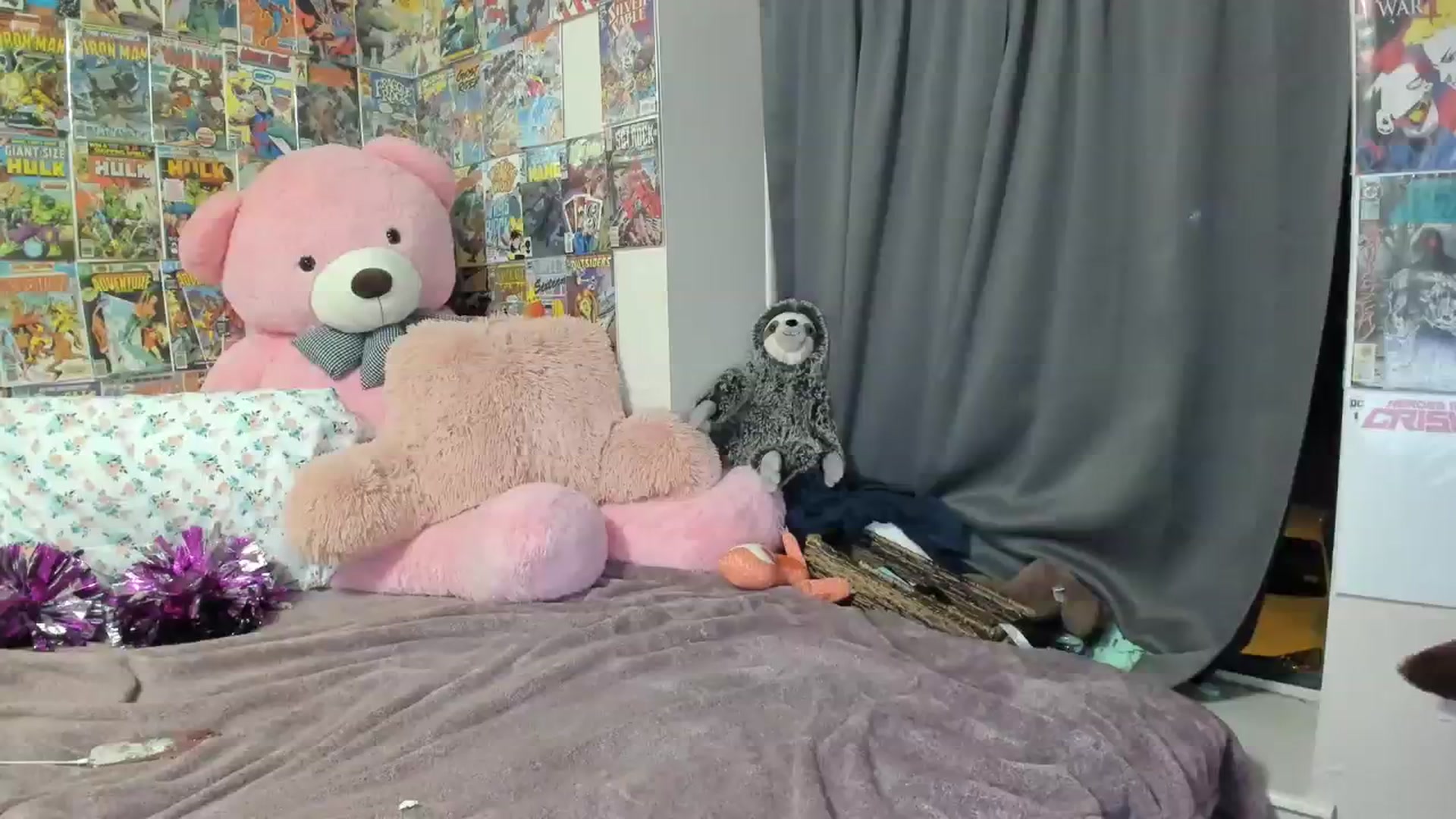 Gallery image thumbnail from Horizon_Blue's myfreecams stream on, 09/24/2023, 08:42 image 1 of 20