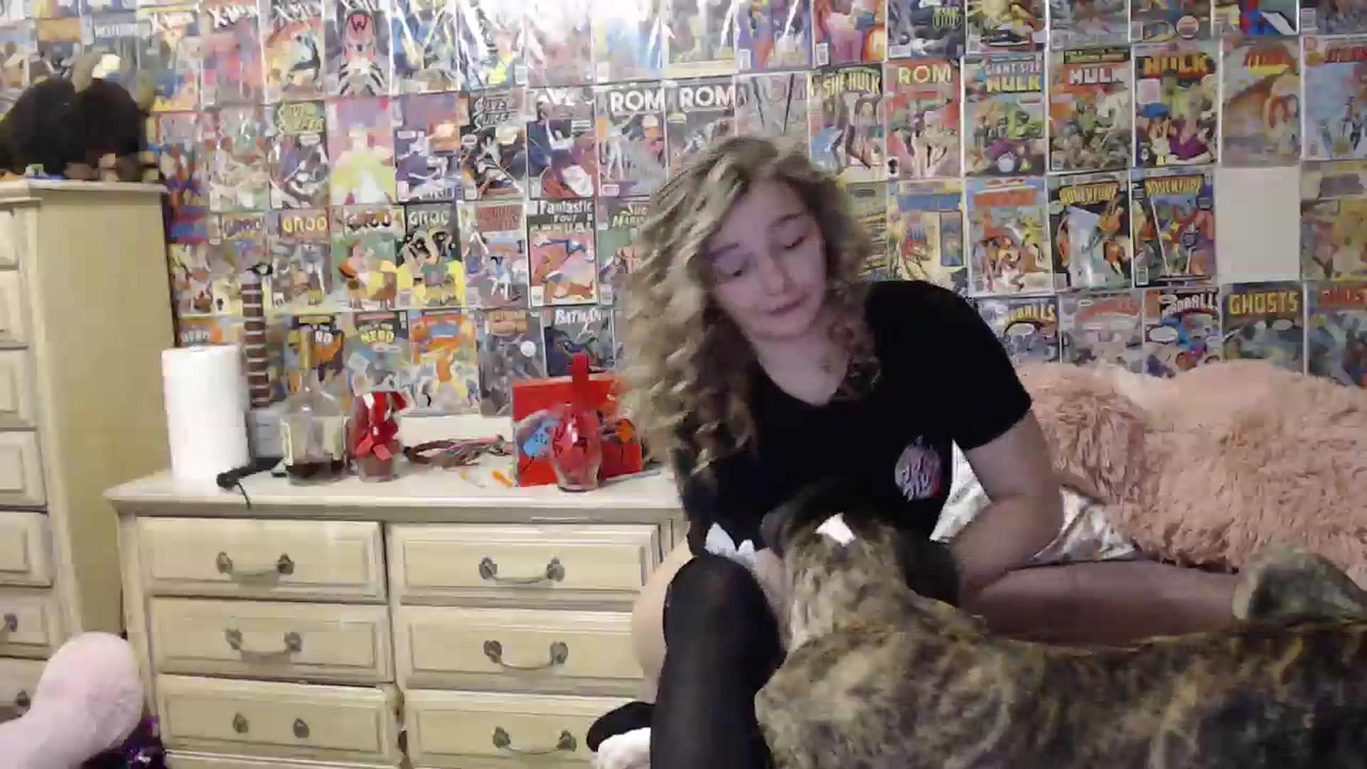Gallery image thumbnail from Horizon_Blue's myfreecams stream on, 09/27/2023, 08:28 image 20 of 20