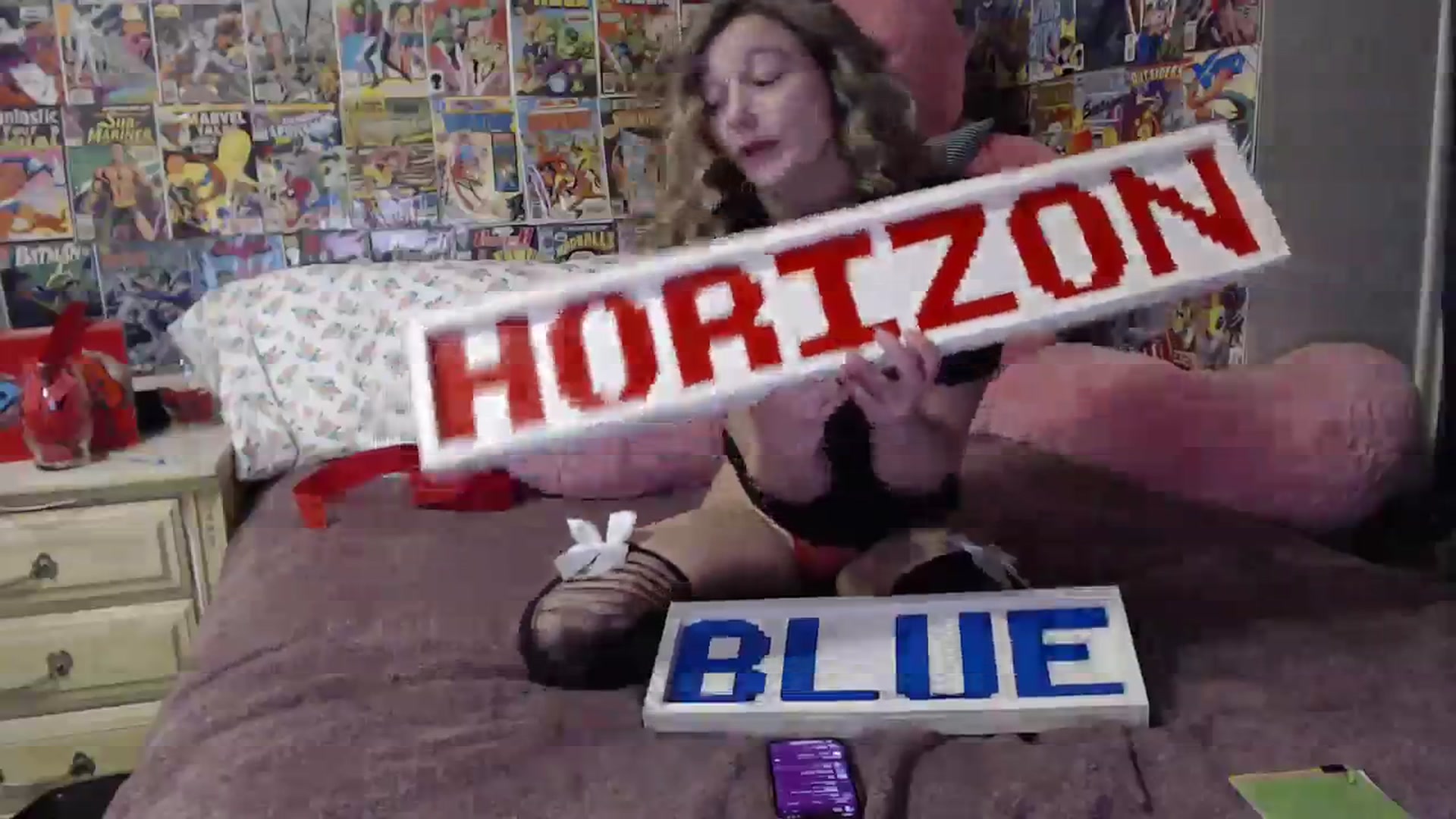 Gallery image thumbnail from Horizon_Blue's myfreecams stream on, 09/27/2023, 10:56 image 7 of 20