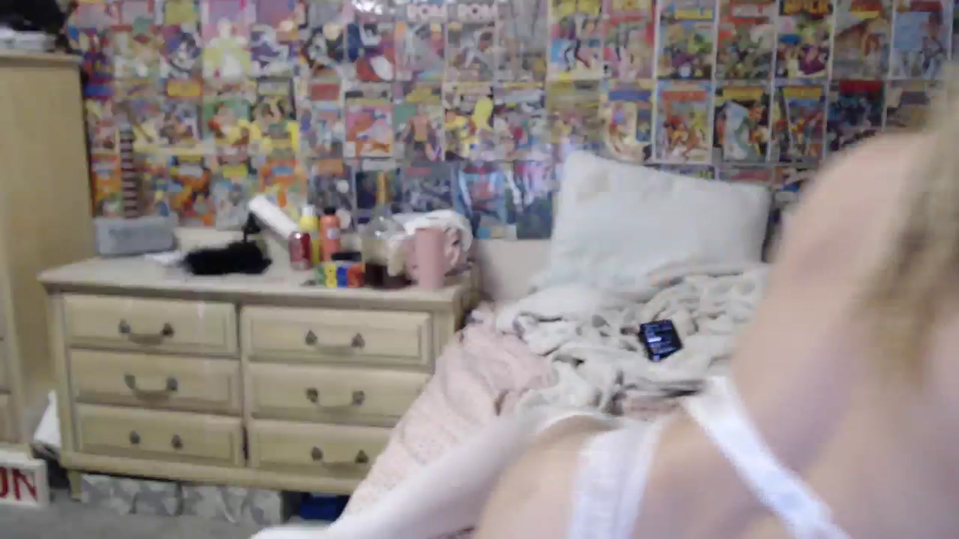 Gallery image thumbnail from Horizon_Blue's myfreecams stream on, 10/08/2023, 08:51 image 15 of 20