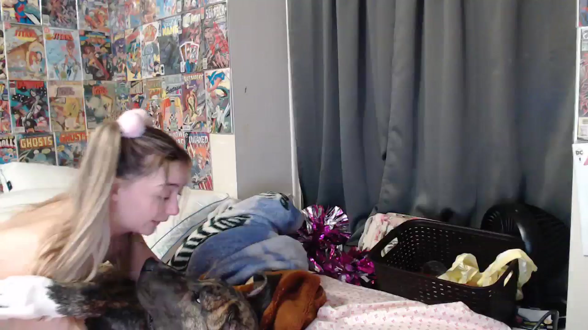 Gallery image thumbnail from Horizon_Blue's myfreecams stream on, 10/08/2023, 09:38 image 16 of 20