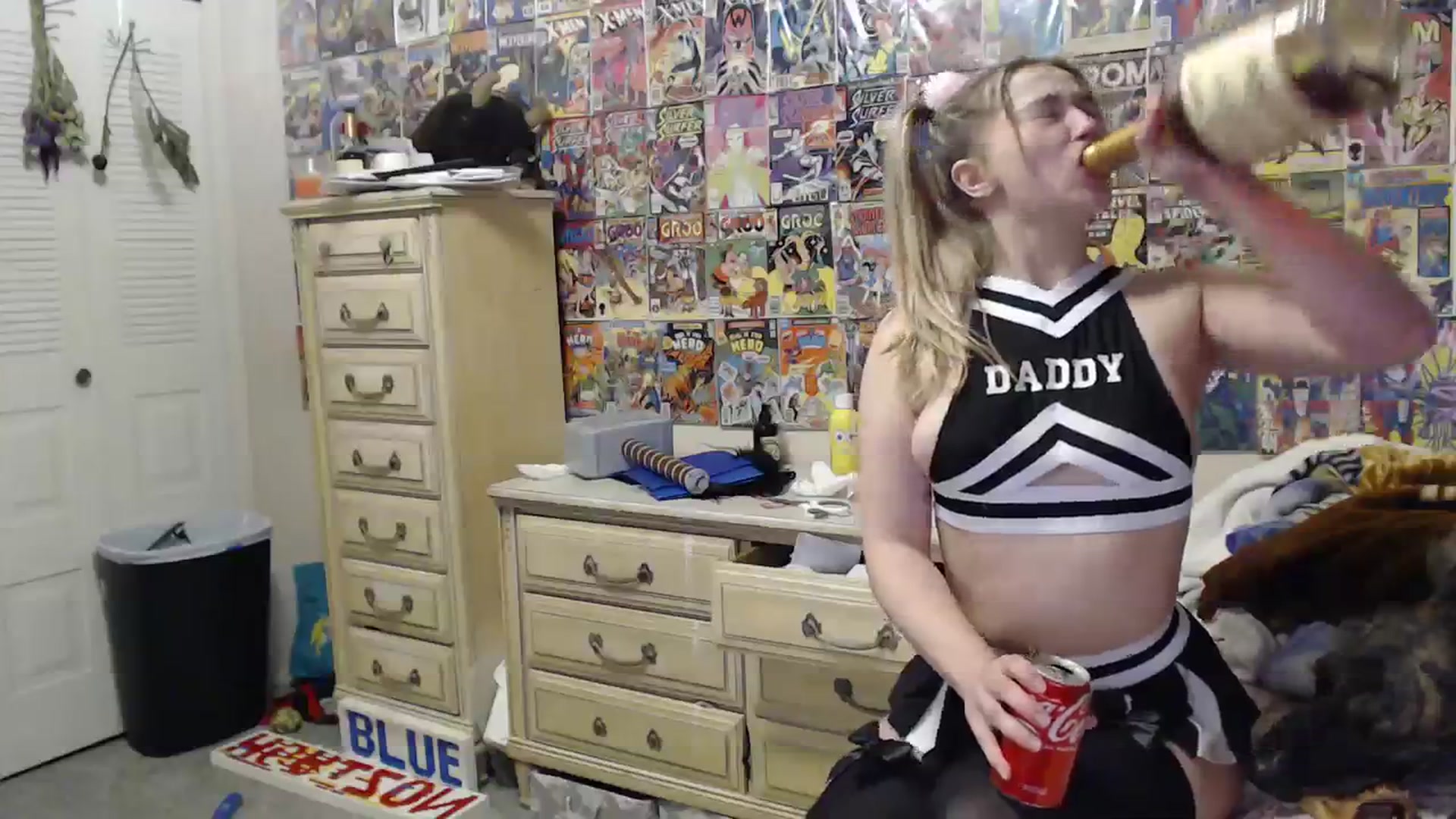 Gallery image thumbnail from Horizon_Blue's myfreecams stream on, 10/09/2023, 01:13 image 18 of 20