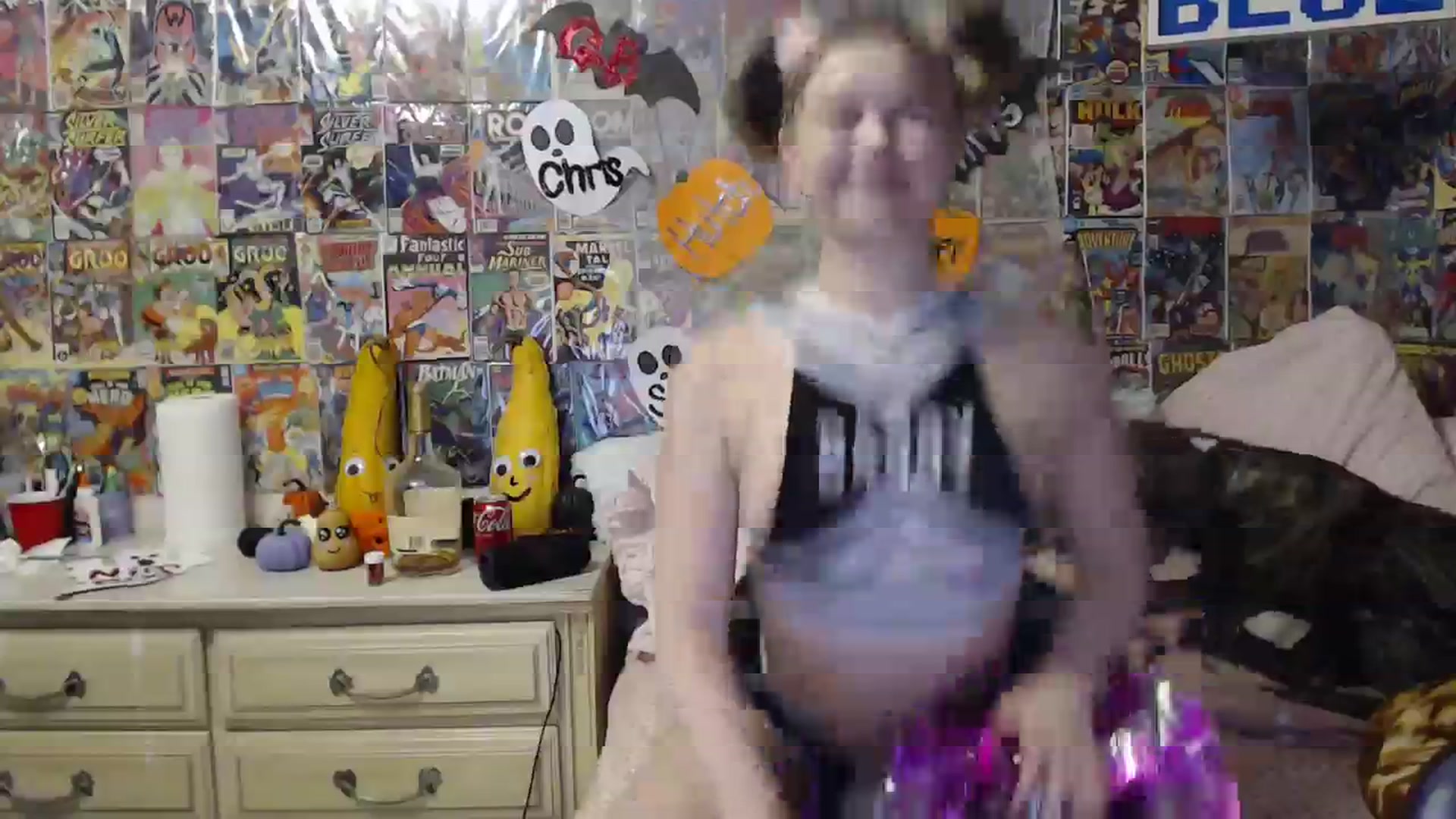 Gallery image thumbnail from Horizon_Blue's myfreecams stream on, 10/20/2023, 01:36 image 3 of 20