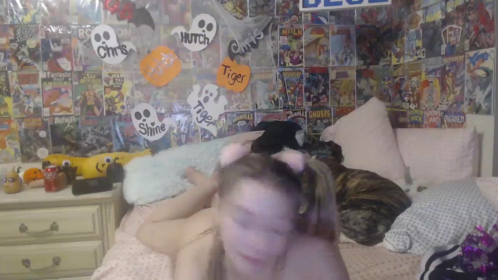 Gallery image thumbnail from Horizon_Blue's myfreecams stream on, 10/20/2023, 03:58 image 20 of 20