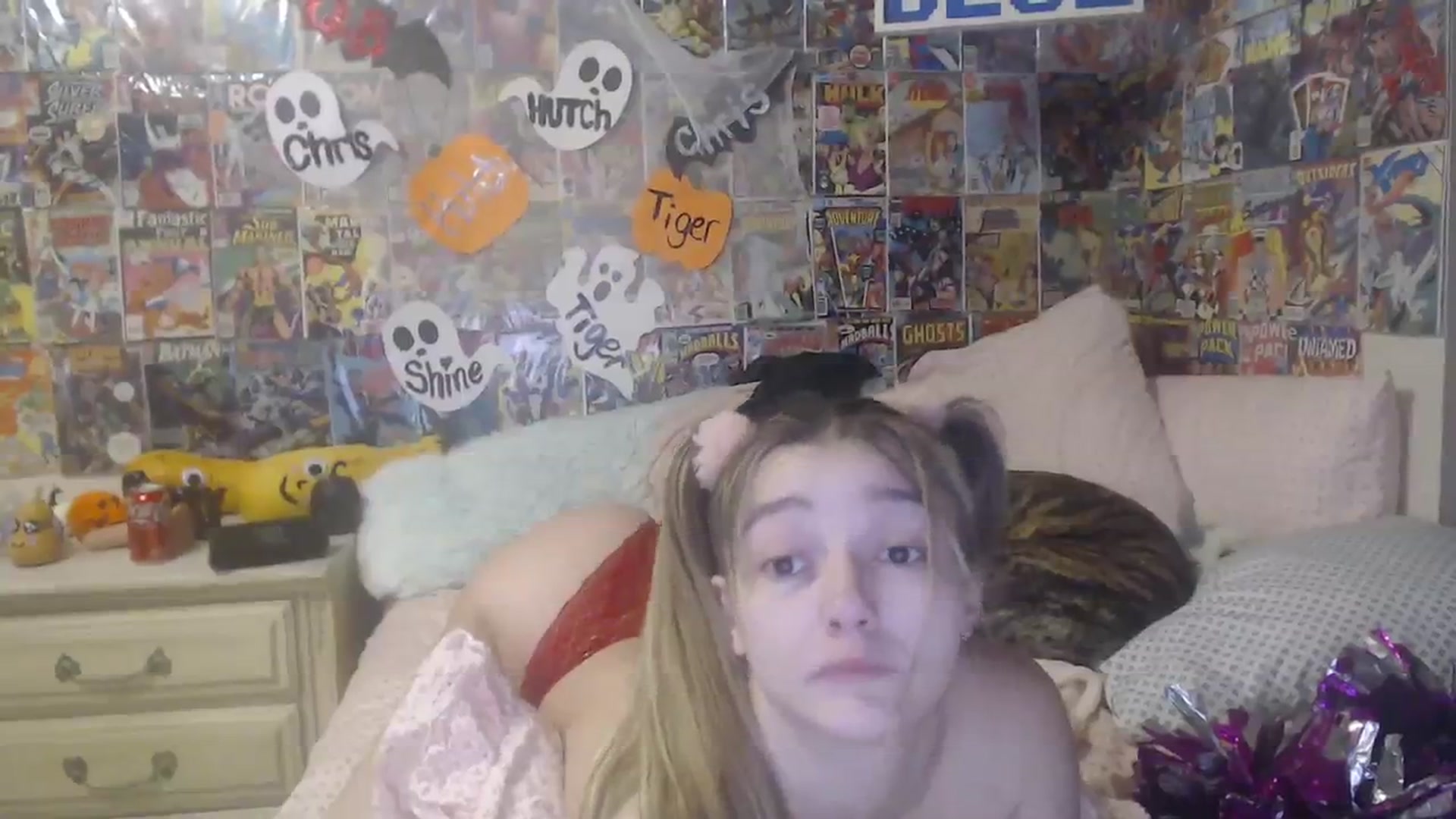 Gallery image thumbnail from Horizon_Blue's myfreecams stream on, 10/20/2023, 03:58 image 10 of 20