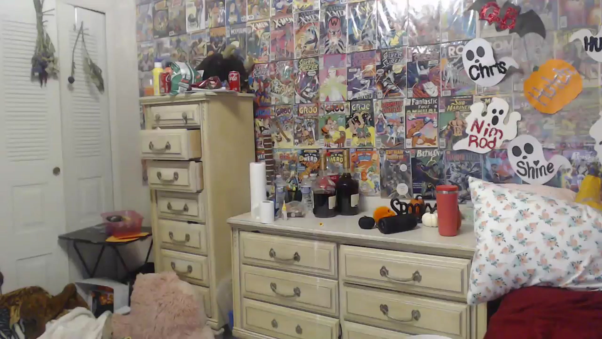 Gallery image thumbnail from Horizon_Blue's myfreecams stream on, 10/28/2023, 02:30 image 9 of 20