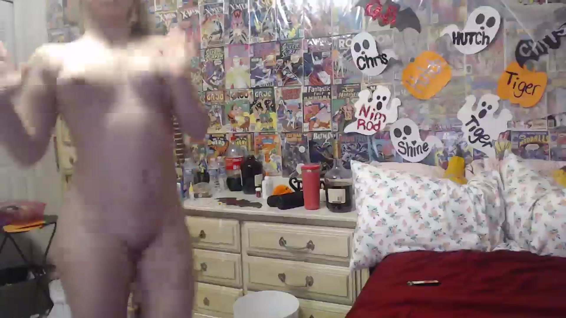 Gallery image thumbnail from Horizon_Blue's myfreecams stream on, 10/28/2023, 02:39 image 11 of 20
