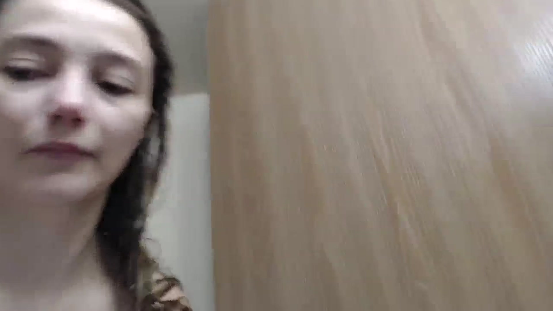 Gallery image thumbnail from Horizon_Blue's myfreecams stream on, 11/17/2023, 08:45 image 8 of 20