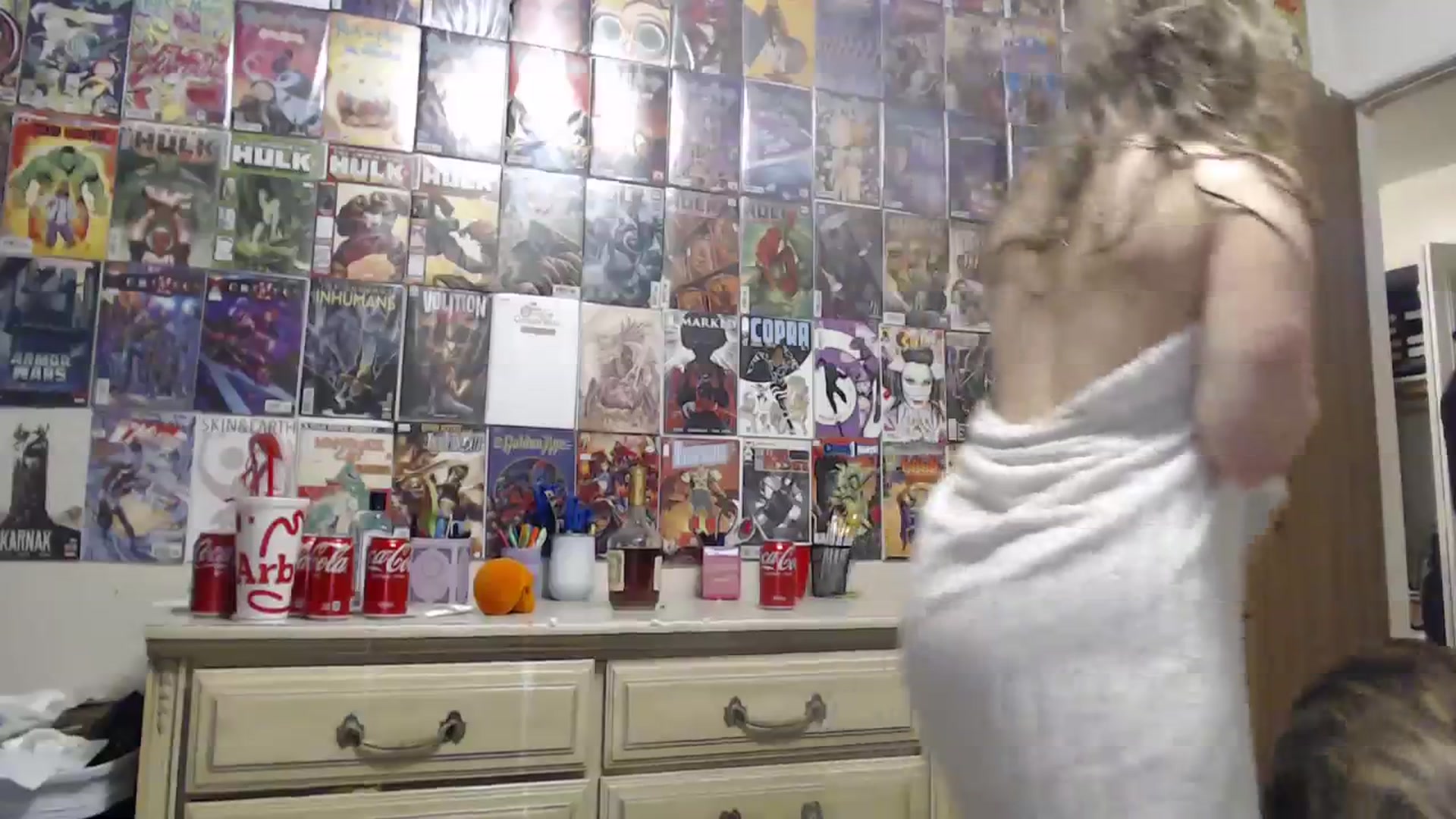Gallery image thumbnail from Horizon_Blue's myfreecams stream on, 11/17/2023, 08:45 image 14 of 20
