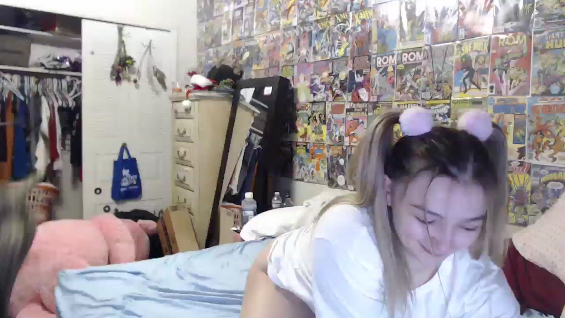 Gallery image thumbnail from Horizon_Blue's myfreecams stream on, 12/02/2023, 04:39 image 1 of 20