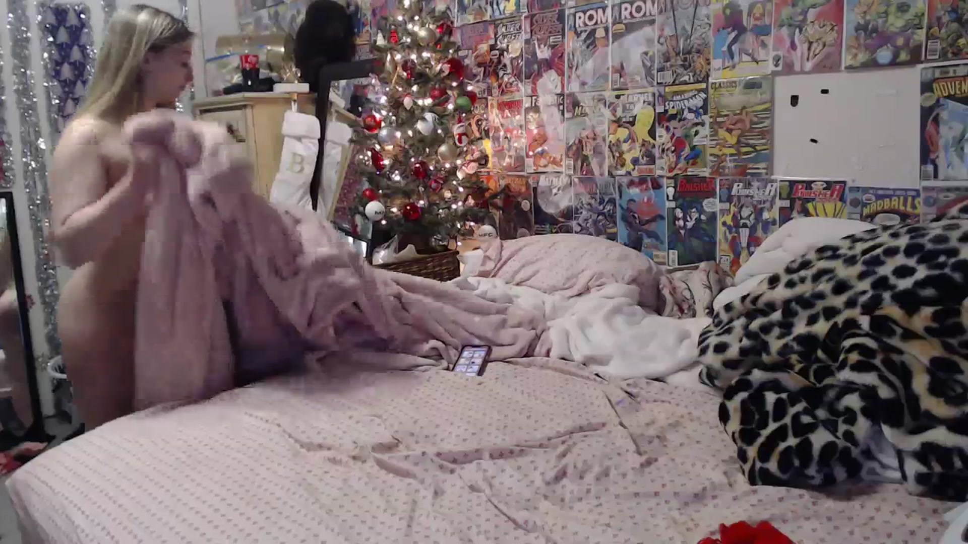Gallery image thumbnail from Horizon_Blue's myfreecams stream on, 12/22/2023, 05:49 image 5 of 20