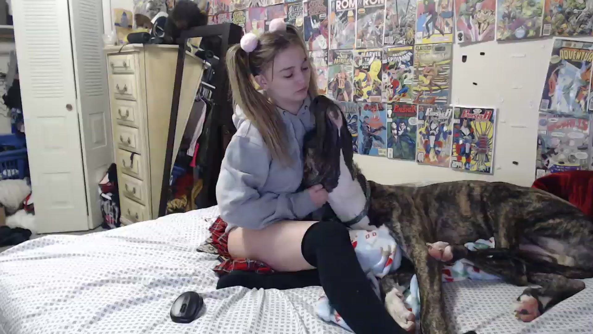Gallery image thumbnail from Horizon_Blue's myfreecams stream on, 01/31/2024, 07:25 image 3 of 20