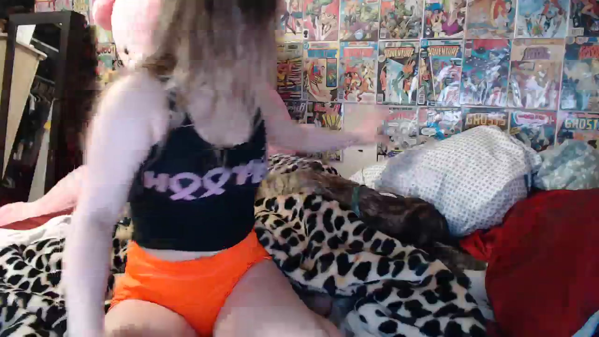 Gallery image thumbnail from Horizon_Blue's myfreecams stream on, 02/13/2024, 07:53 image 9 of 20