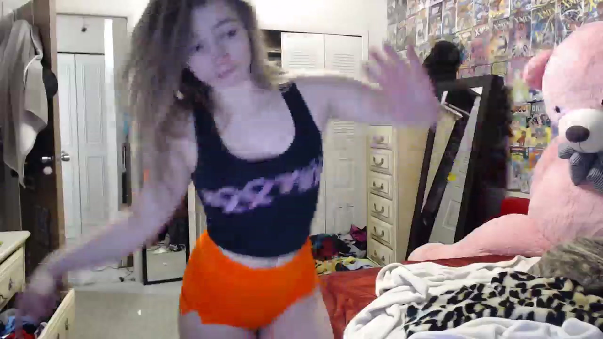Gallery image thumbnail from Horizon_Blue's myfreecams stream on, 02/13/2024, 07:53 image 12 of 20