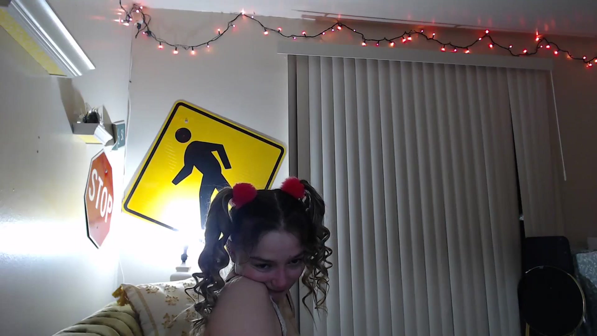 Gallery image thumbnail from Horizon_Blue's myfreecams stream on, 02/24/2024, 12:05 image 7 of 20