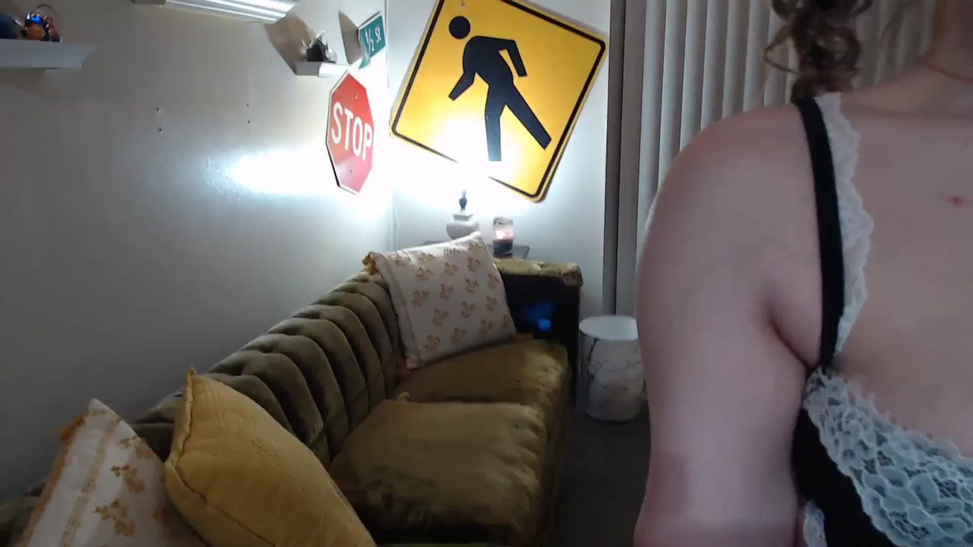 Gallery image thumbnail from Horizon_Blue's myfreecams stream on, 02/24/2024, 12:05 image 1 of 20