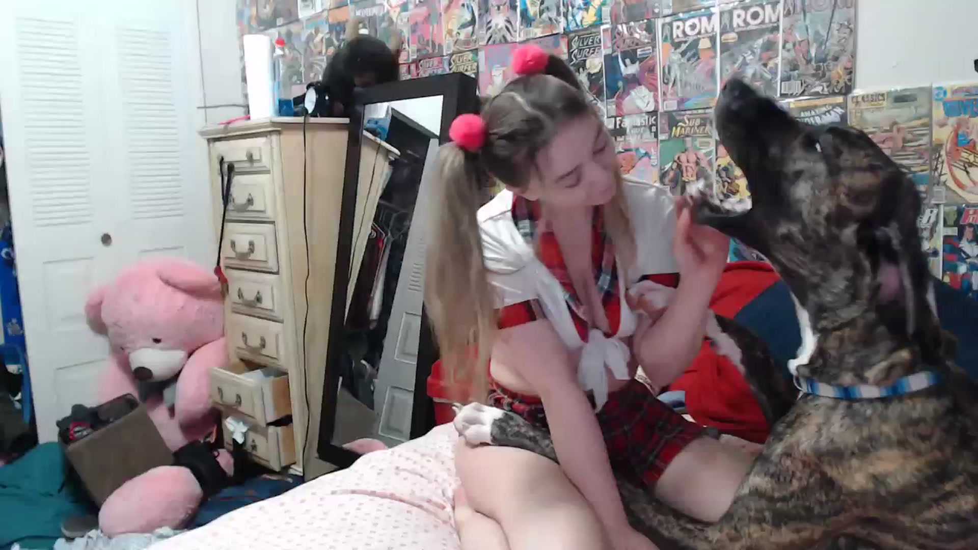 Gallery image thumbnail from Horizon_Blue's myfreecams stream on, 03/12/2024, 03:21 image 1 of 20