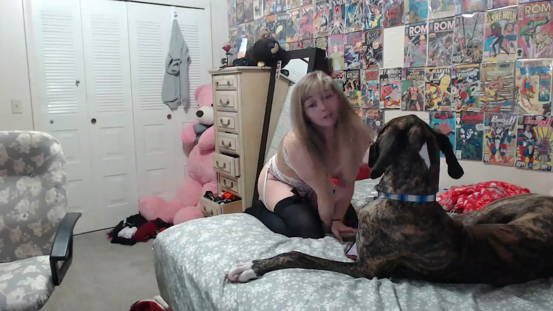 Gallery image thumbnail from Horizon_Blue's myfreecams stream on, 04/09/2024, 09:38 image 15 of 20