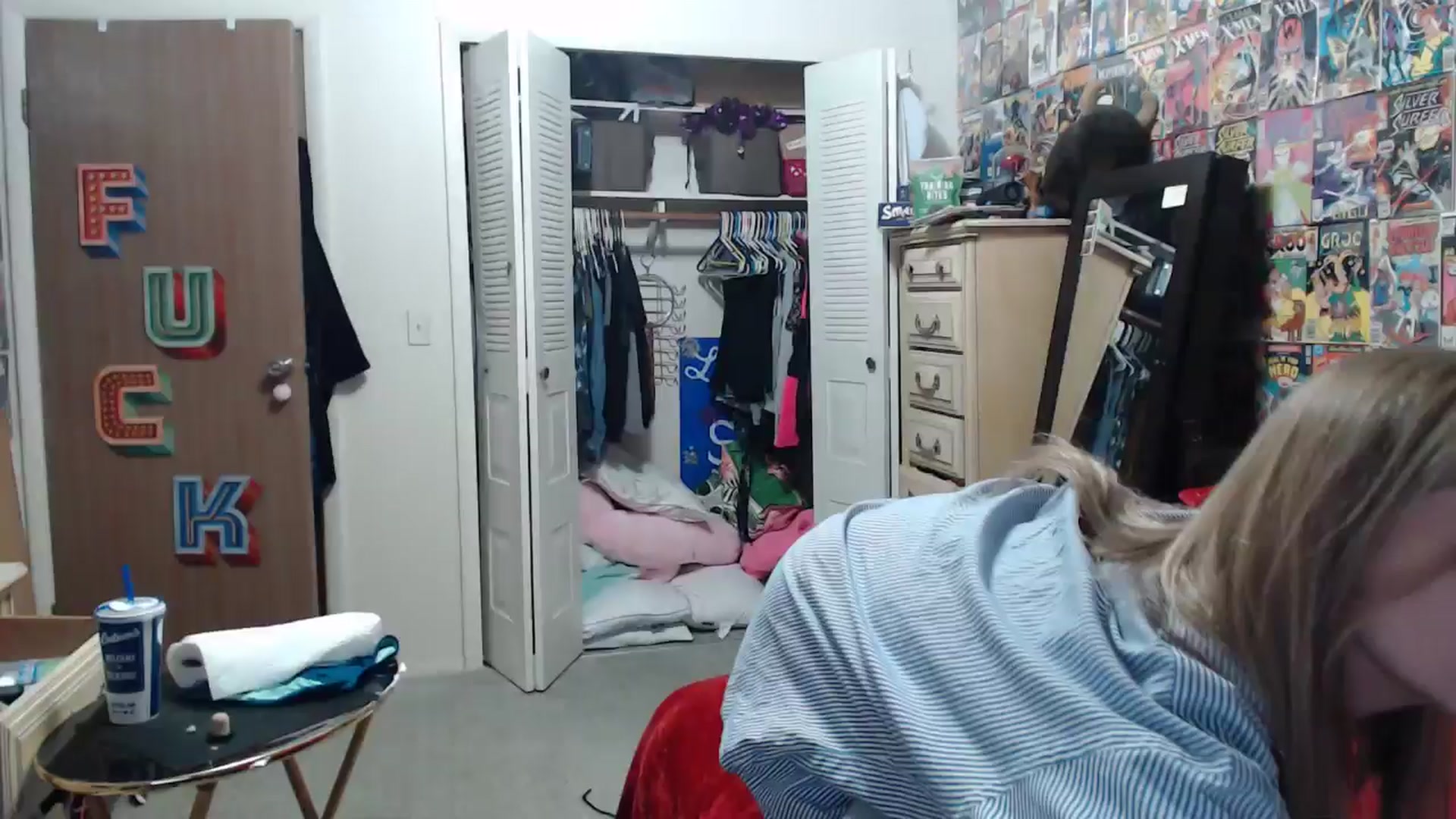 Gallery image thumbnail from Horizon_Blue's myfreecams stream on, 04/20/2024, 08:00 image 19 of 20