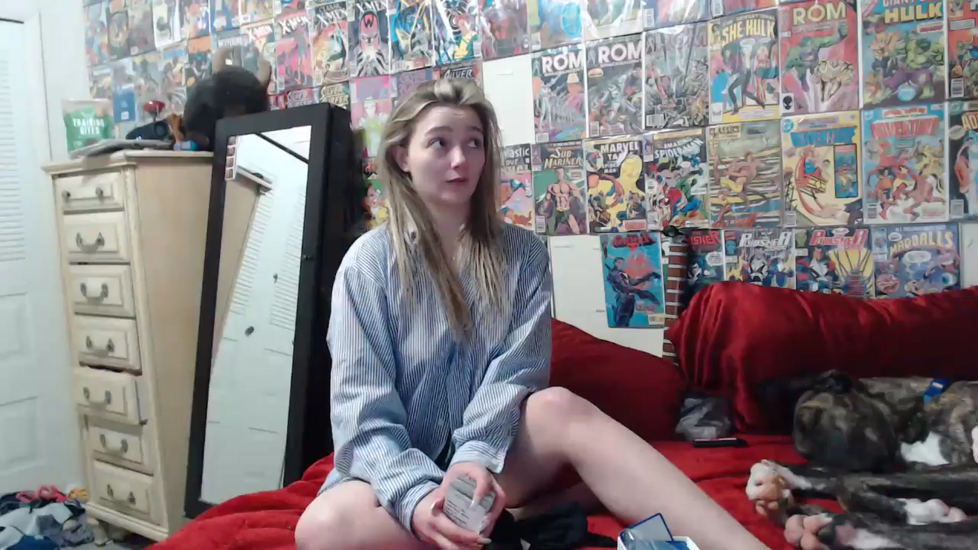 Gallery image thumbnail from Horizon_Blue's myfreecams stream on, 04/20/2024, 10:22 image 15 of 20