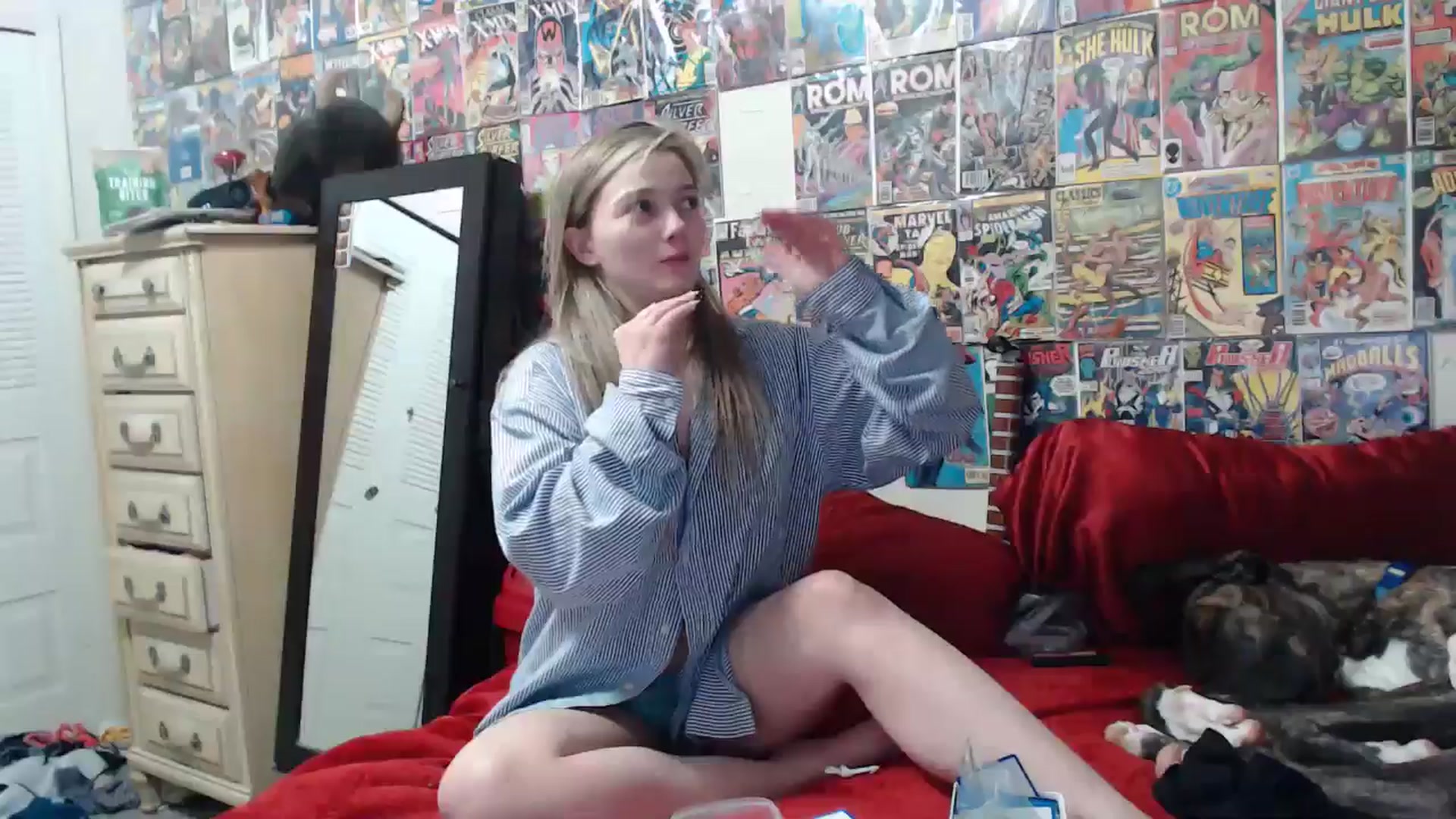 Gallery image thumbnail from Horizon_Blue's myfreecams stream on, 04/20/2024, 10:22 image 14 of 20