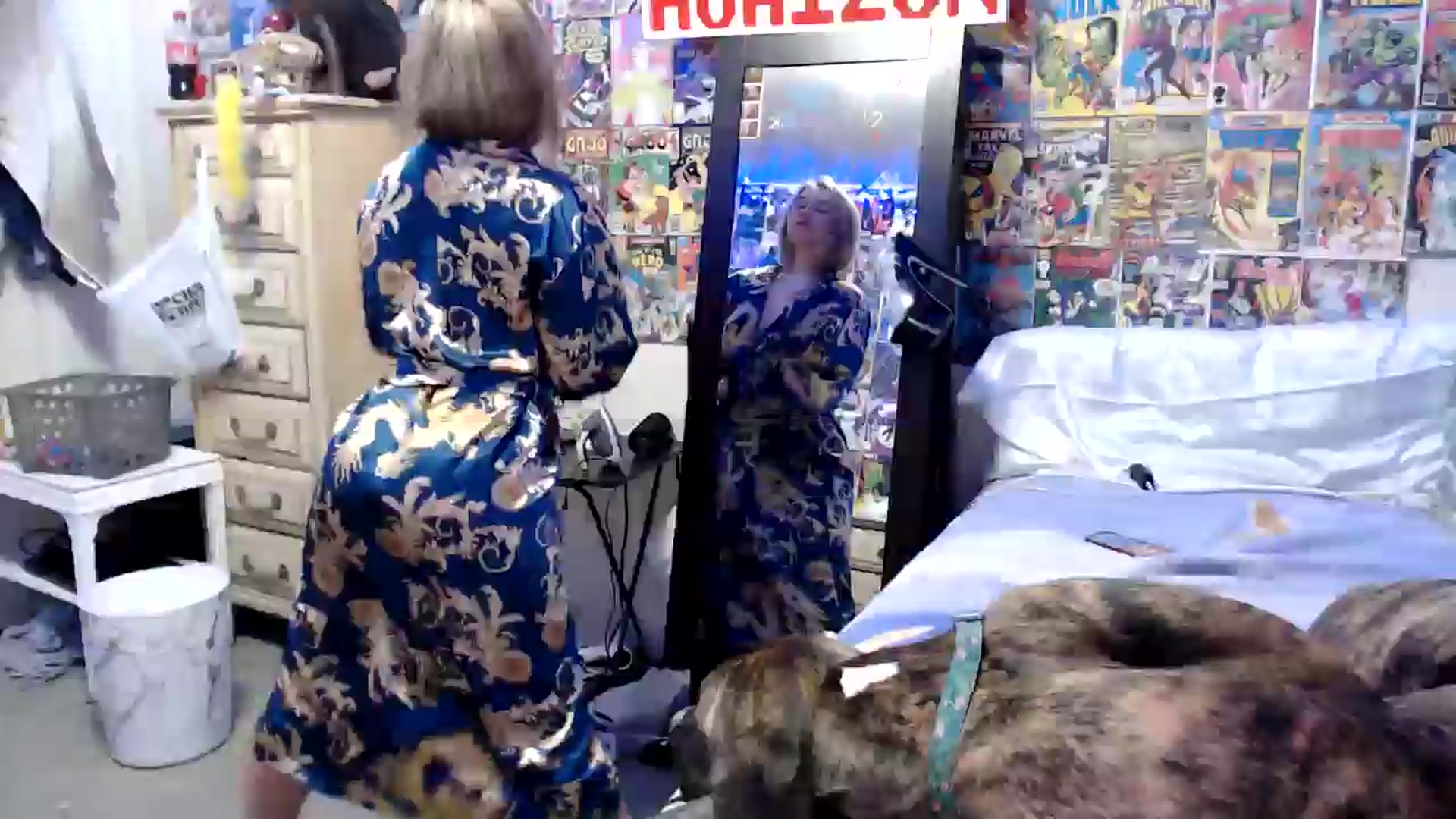 Gallery image thumbnail from Horizon_Blue's myfreecams stream on, 07/19/2024, 05:23 image 9 of 20