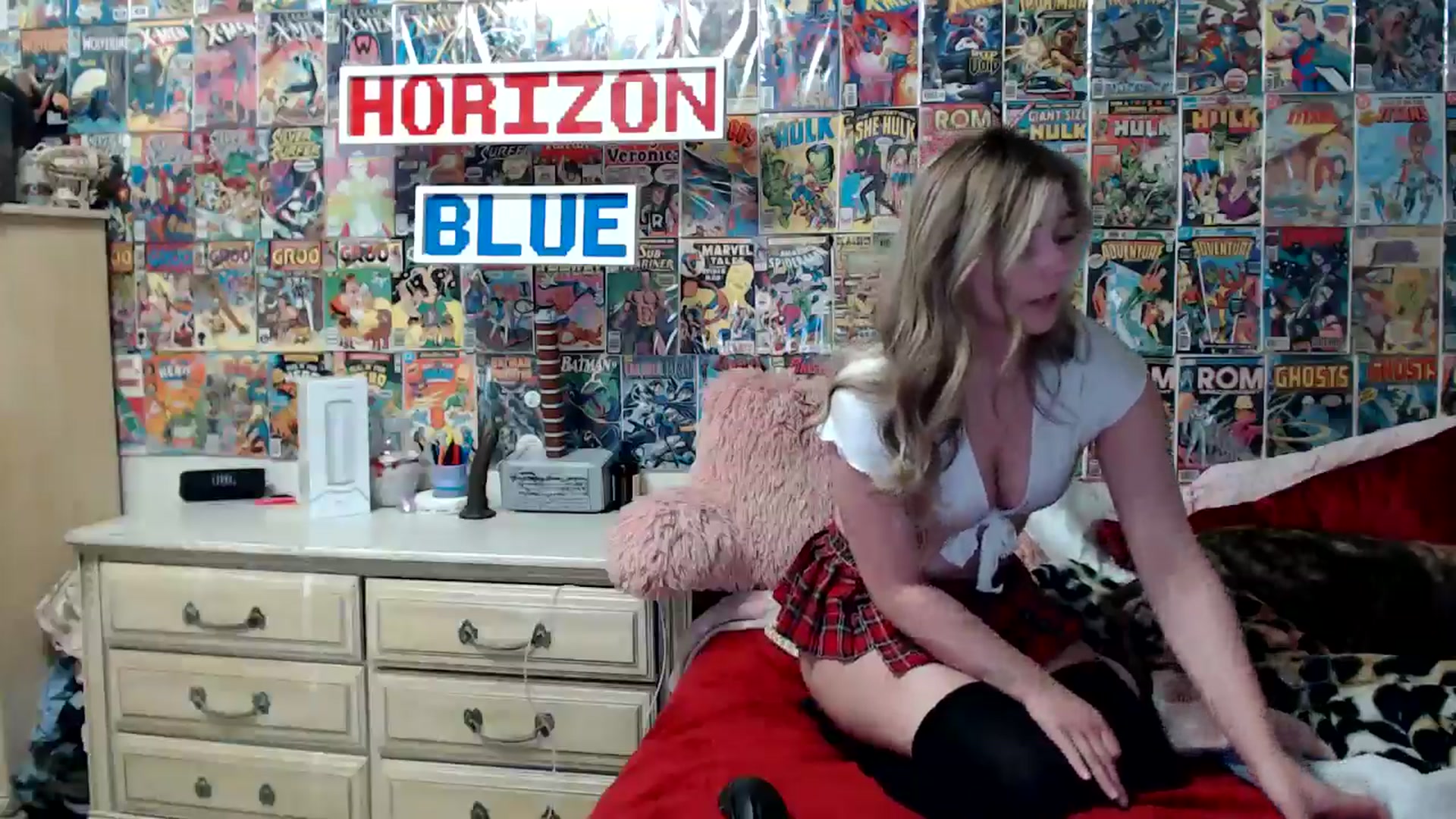 Gallery image thumbnail from Horizon_Blue's myfreecams stream on, 07/28/2024, 13:49 image 6 of 20