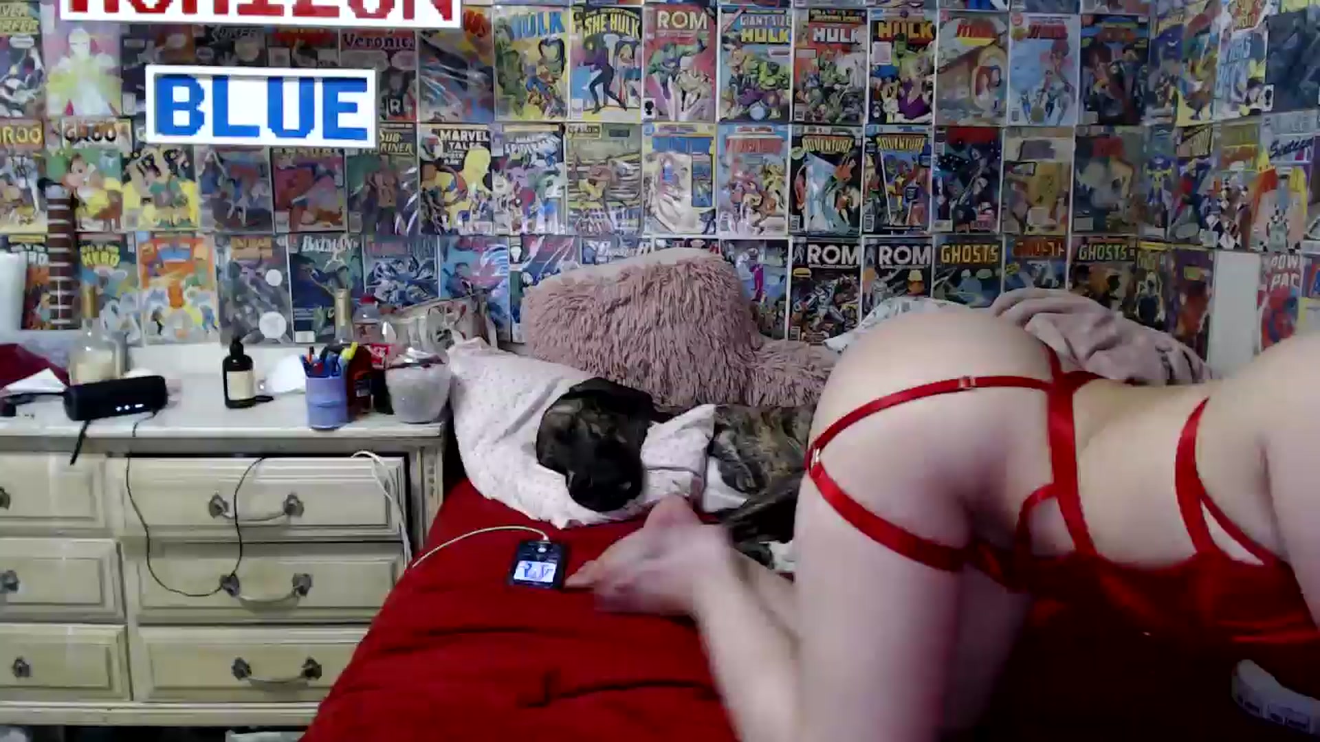 Gallery image thumbnail from Horizon_Blue's myfreecams stream on, 08/03/2024, 10:31 image 3 of 20