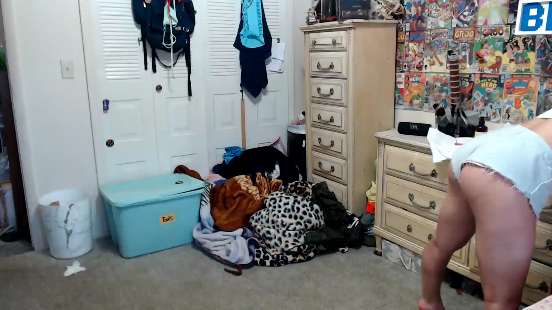 Gallery image thumbnail from Horizon_Blue's myfreecams stream on, 08/10/2024, 23:45 image 3 of 20
