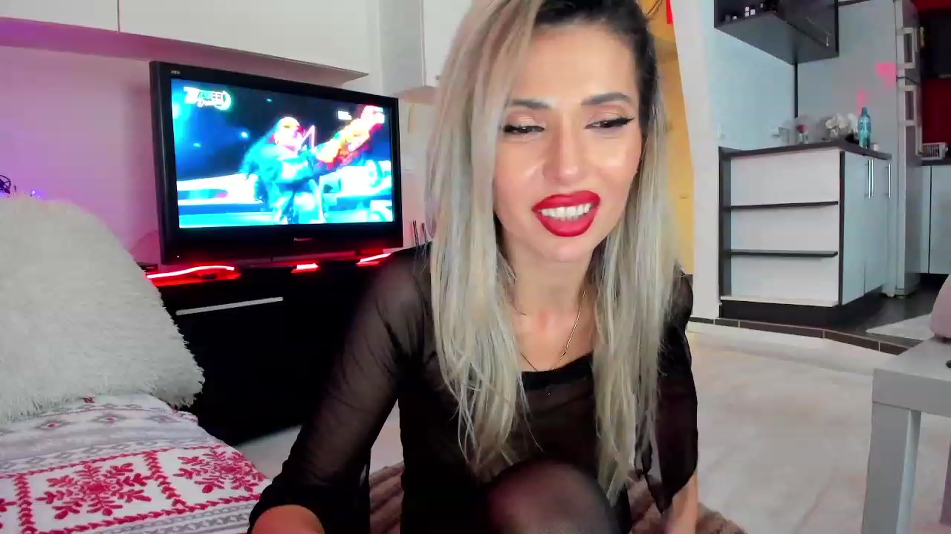 Gallery image thumbnail from Horny4Santa's myfreecams stream on, 12/19/2023, 02:51 image 1 of 20