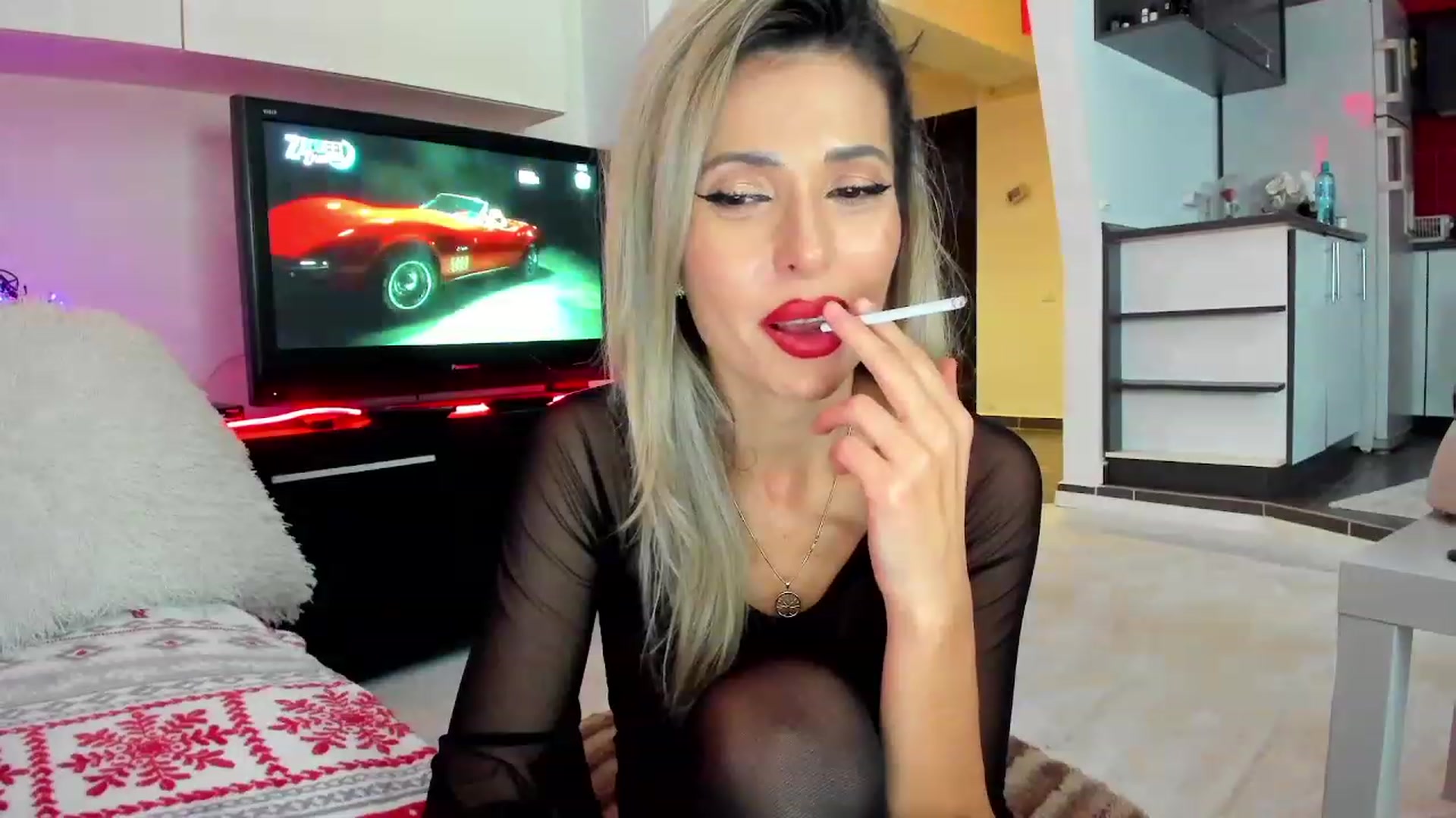 Gallery image thumbnail from Horny4Santa's myfreecams stream on, 12/19/2023, 02:51 image 2 of 20