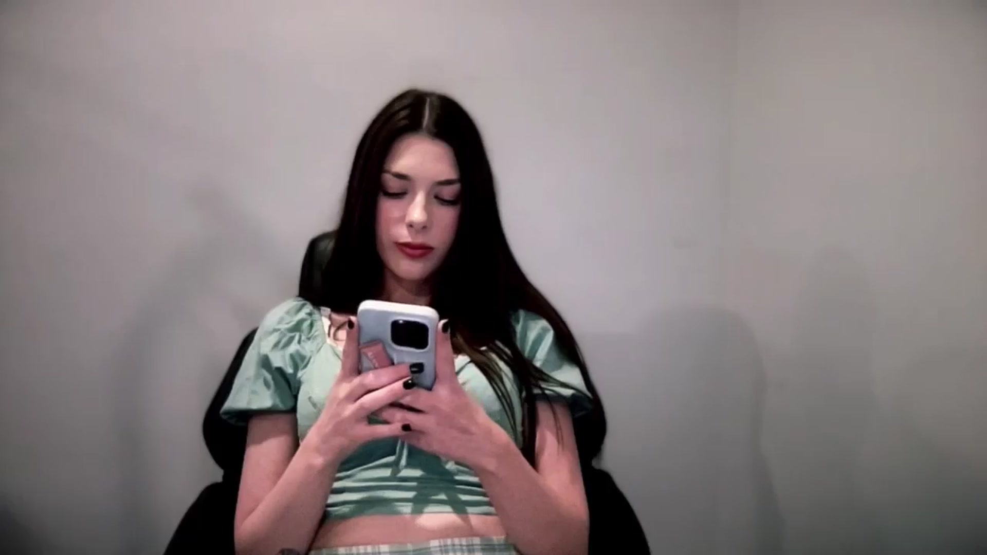 Gallery image thumbnail from HornyHailey's myfreecams stream on, 06/24/2024, 08:35 image 14 of 20