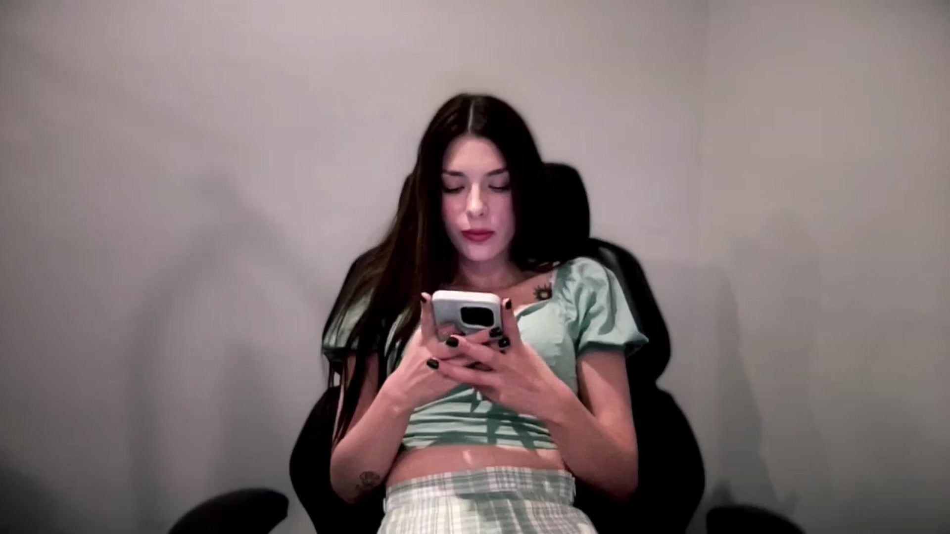 Gallery image thumbnail from HornyHailey's myfreecams stream on, 06/24/2024, 08:35 image 4 of 20