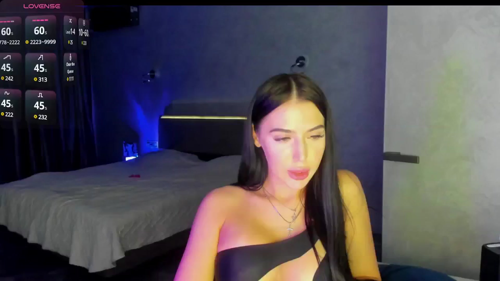 Gallery image thumbnail from HornyK_'s myfreecams stream on, 11/22/2024, 18:51 image 18 of 20