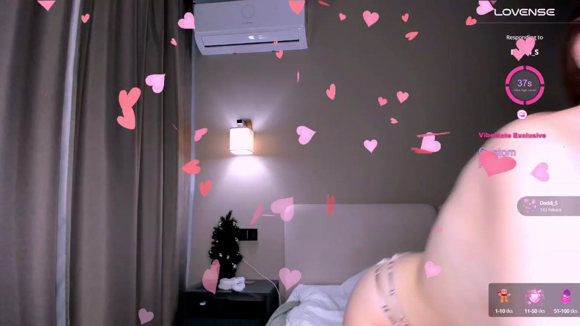 Gallery image thumbnail from HornyOllly's myfreecams stream on, 01/02/2025, 10:15 image 7 of 20