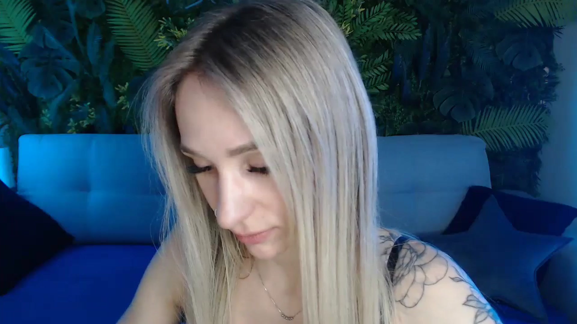 Gallery image thumbnail from Horny_Blond's myfreecams stream on, 05/10/2024, 08:21 image 18 of 20